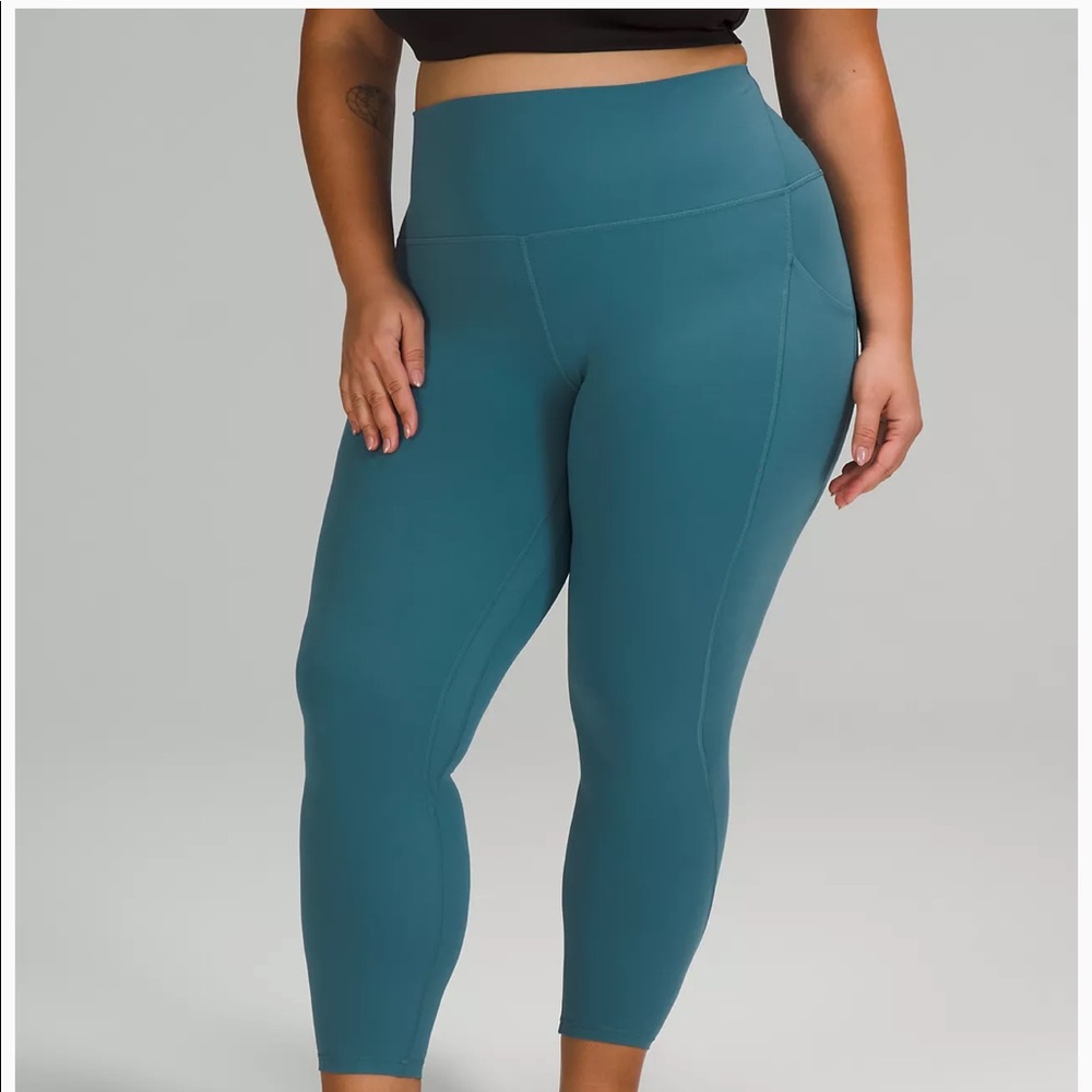 Lululemon Align High-Rise Pant pocket 25